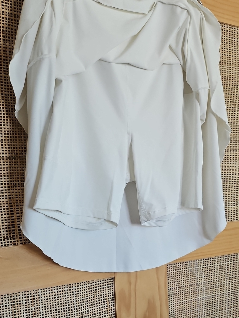 NWOT Skort Golf Tennis 20" Length White L - Picture 7 of 8